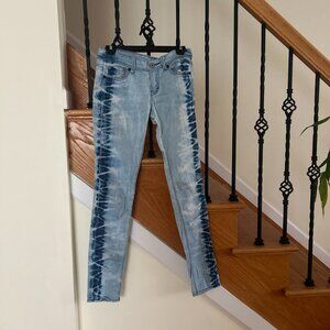 Armani Exchange Women's Jeans Size 2